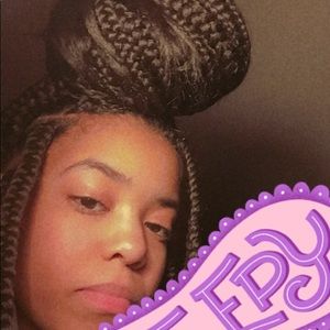 Meet your Posher, Talia